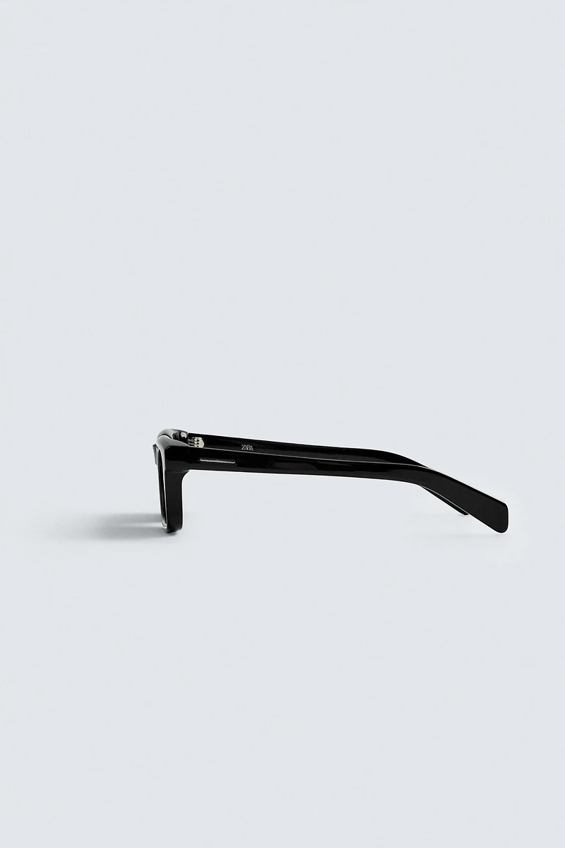 RECTANGULAR SUNGLASSES
