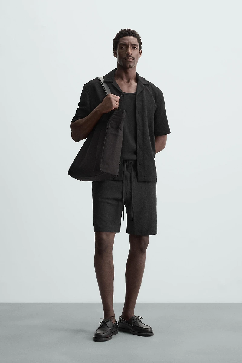 TEXTURED SHIRT