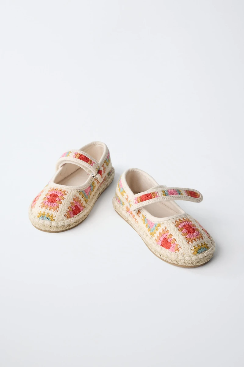 BALLERINES EFFET CROCHET