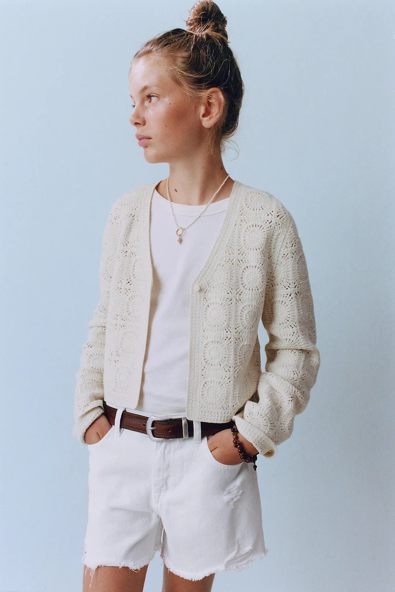CROCHET FLORAL CARDIGAN