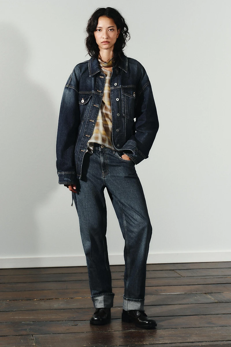 MID-RISE FOLDED STRAIGHT LEG JEANS
