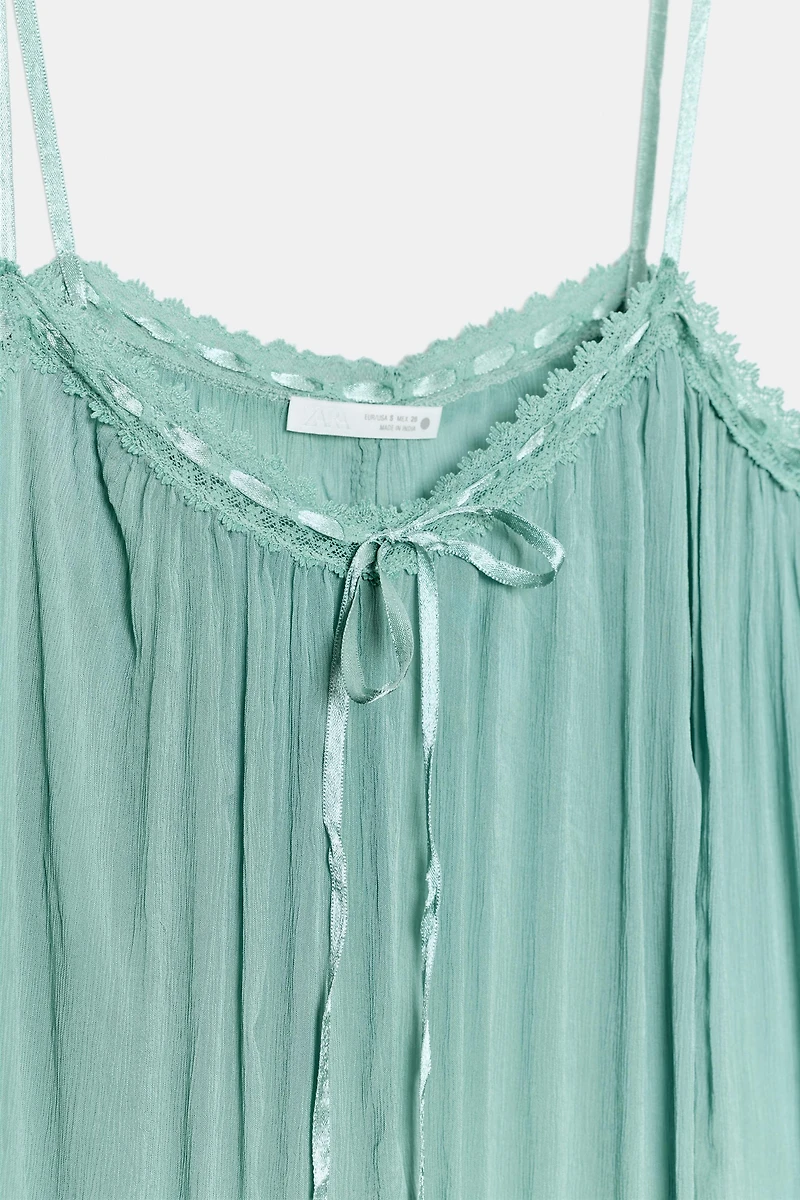 LACE STRAP TOP ZW COLLECTION