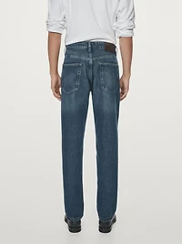 Tapered fit jeans
