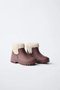 FLEECE LINED RAIN BOOTS