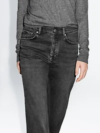 Straight-leg high-waist jeans