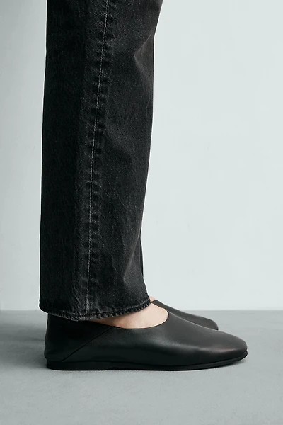AARON LEVINE X ZARA VIBRAM® SOLE LEATHER LOAFERS
