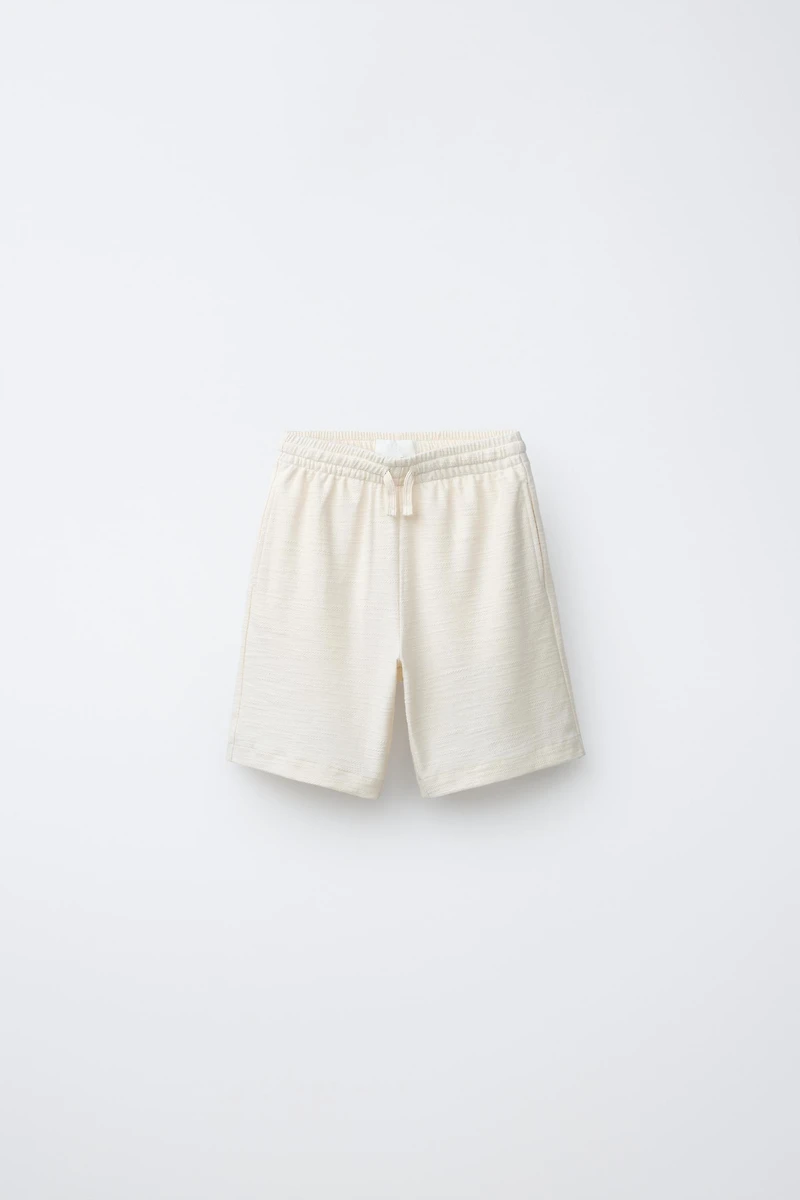 SHIRT AND BERMUDA SHORTS SET WITH TEXTURED LABEL