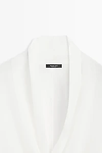 Flowing 100% silk tuxedo-style kimono