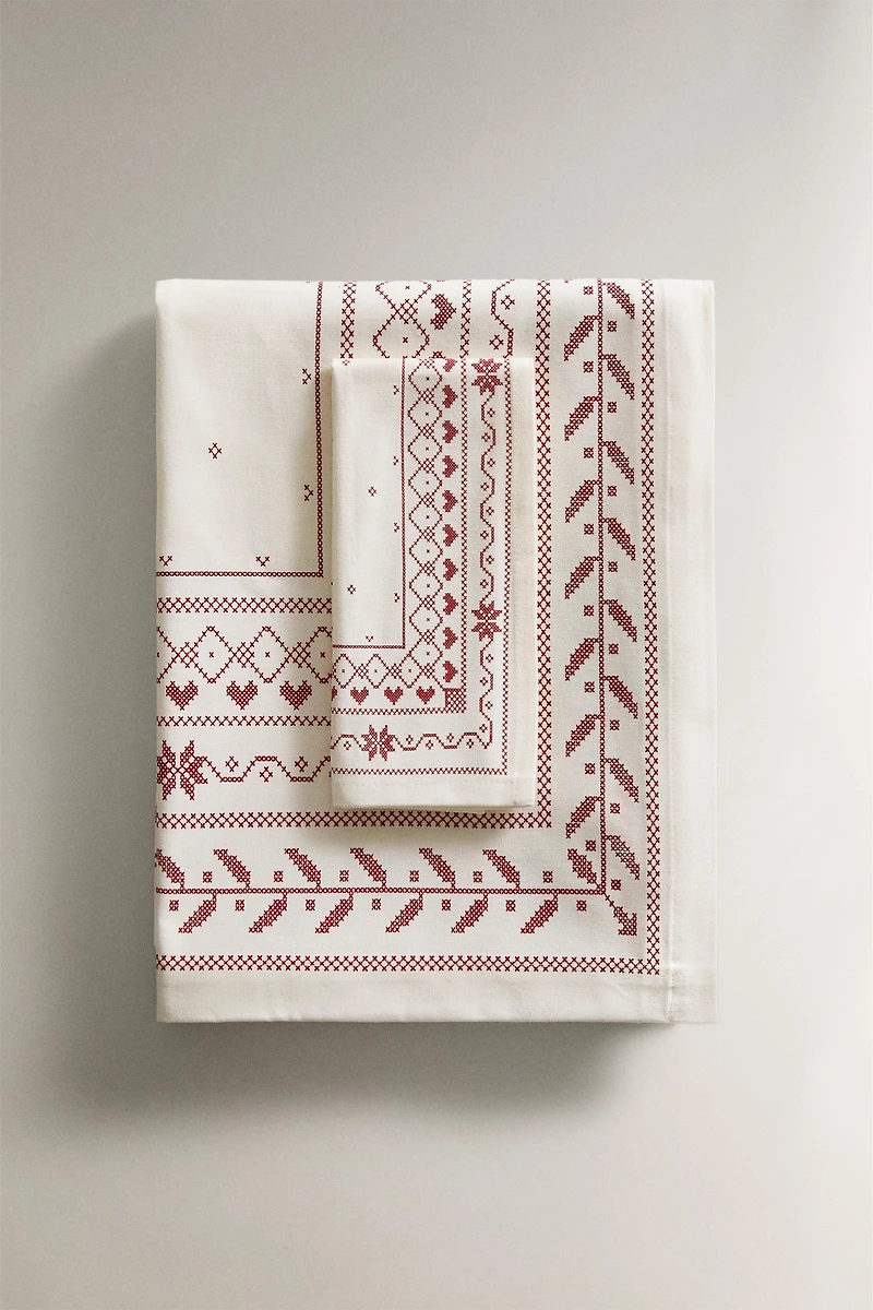 CHRISTMAS PRINT COTTON TABLECLOTH