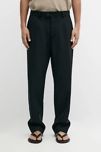 Straight-leg linen pants