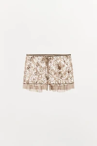 RUFFLED LACE SHORTS