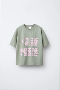 T-SHIRT TEINT EN PIÈCE ŒILLETS
