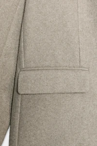 SOFT ONE-BUTTON BLAZER