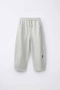 INTERLOCK SWEATSHIRT AND JOGGER SET