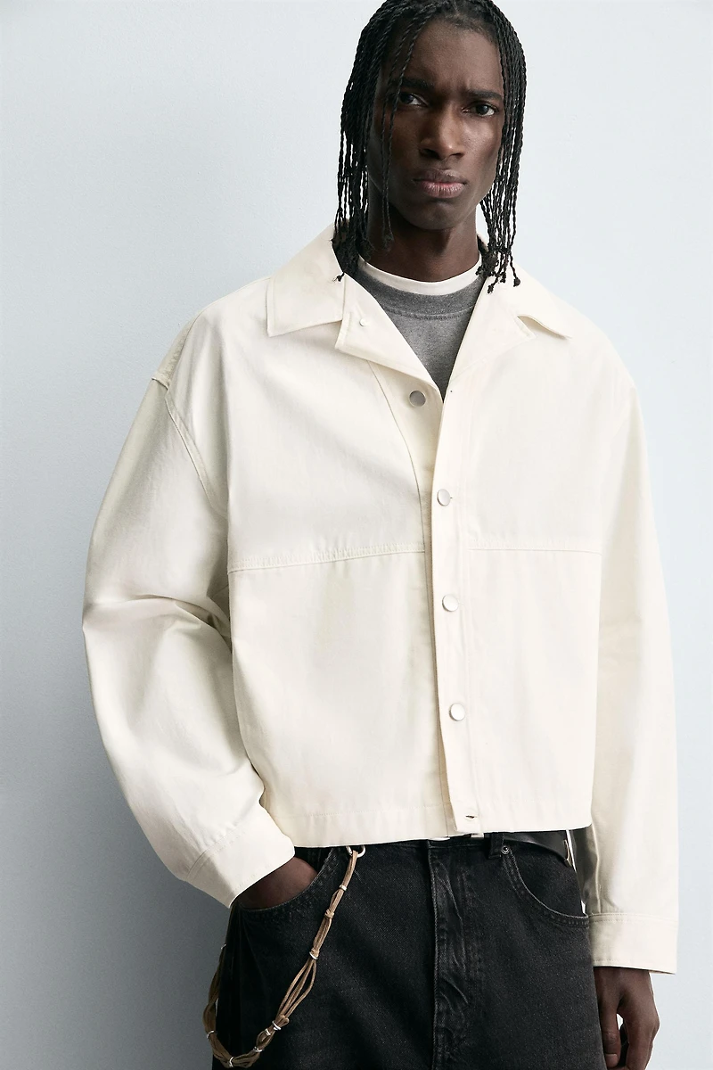 TEXTURED CROPPED FIT OVERSHIRT
