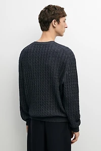 Cable knit round neck sweater