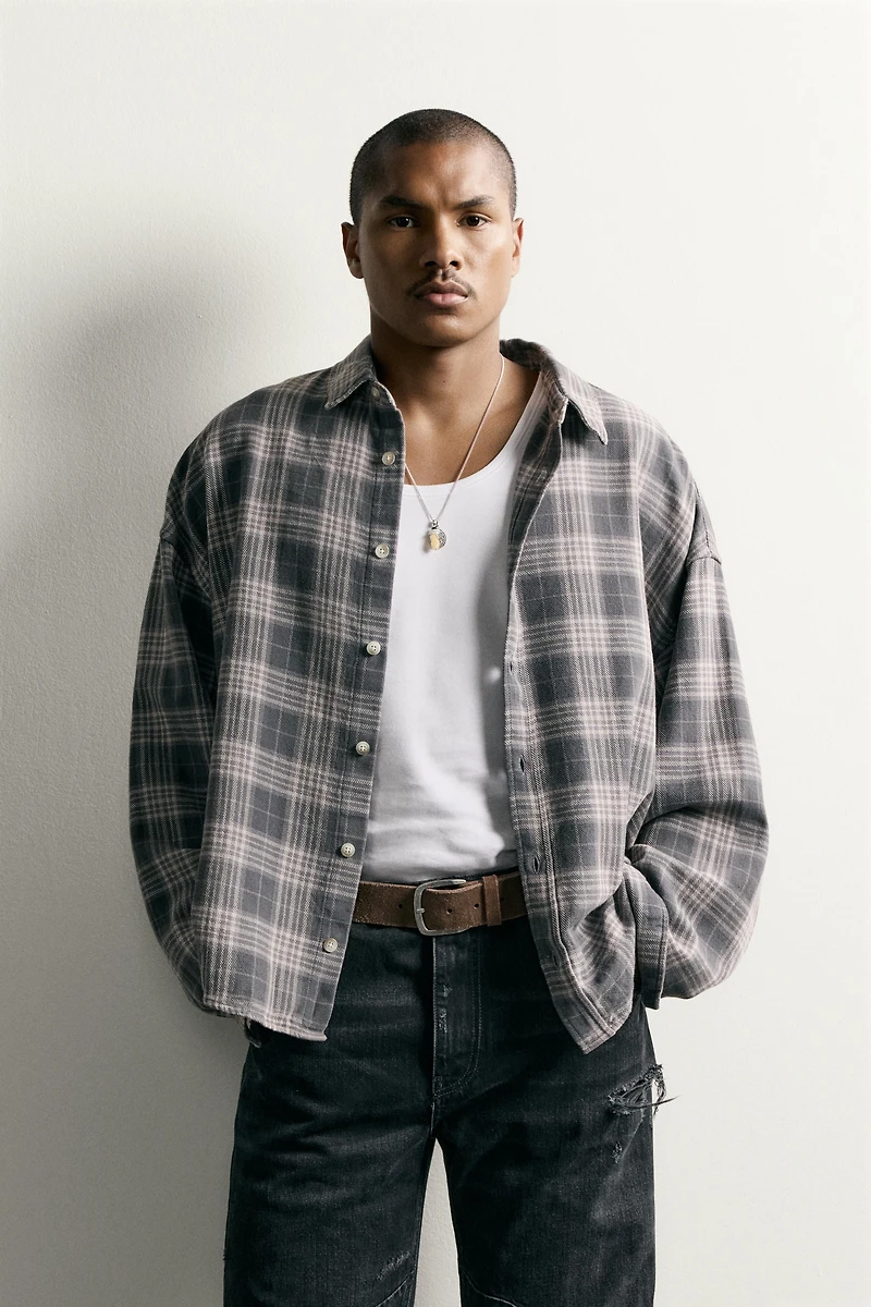 BOXY FIT PLAID SHIRT