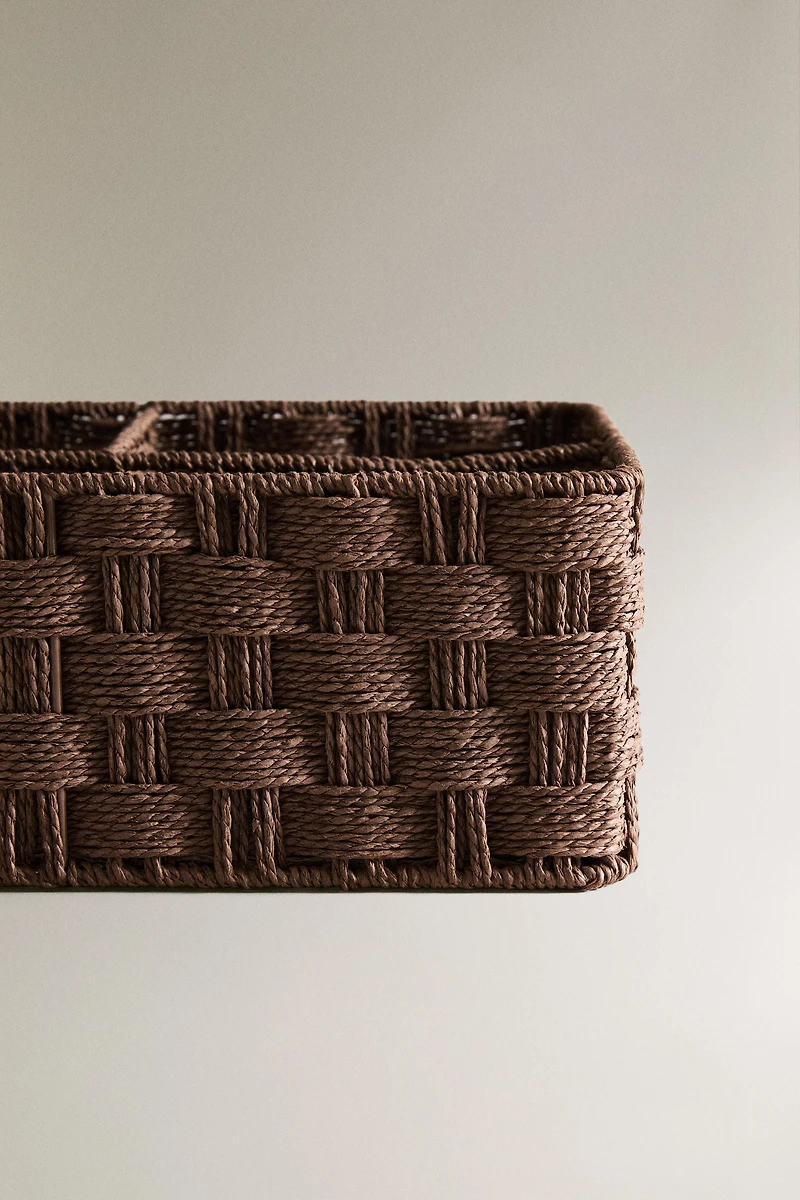 ORGANIZER BASKET
