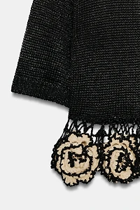TEXTURED FLORAL KNIT TOP