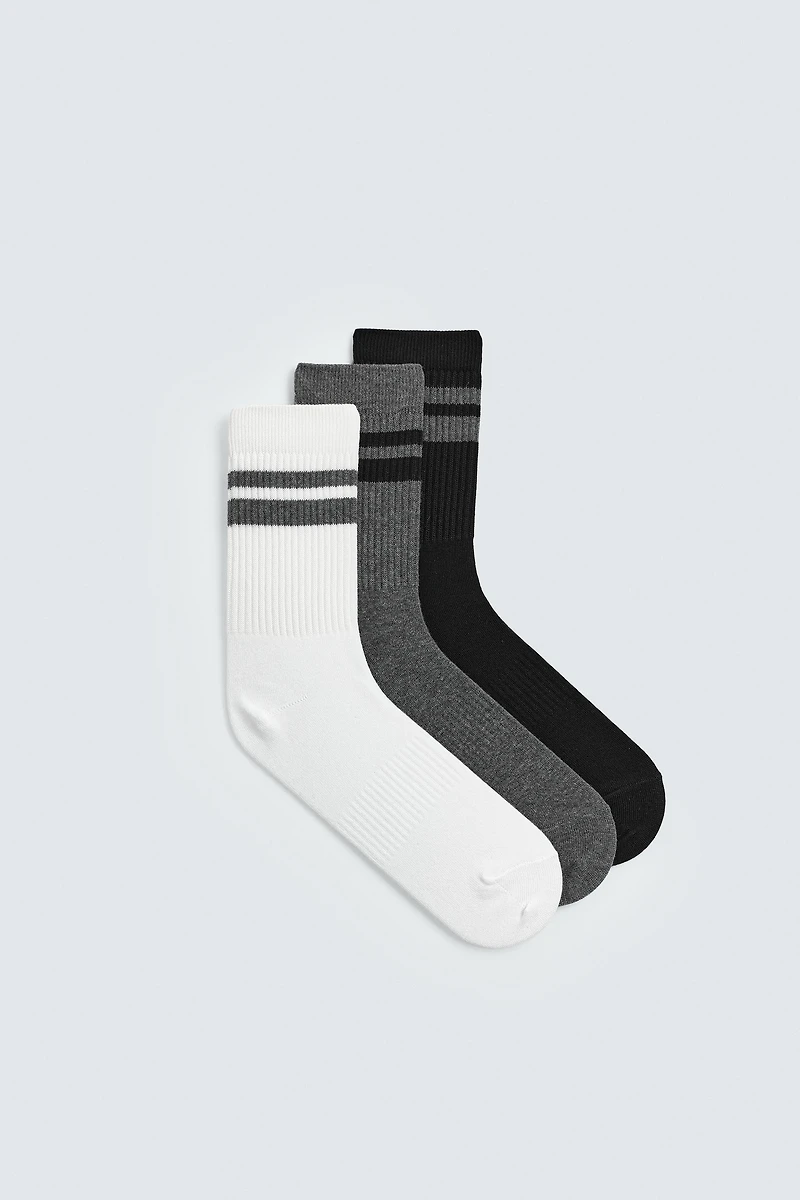 3-PACK STRIPED SOCKS