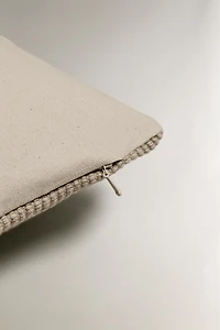 HOUSSE DE COUSSIN TRESSÉE