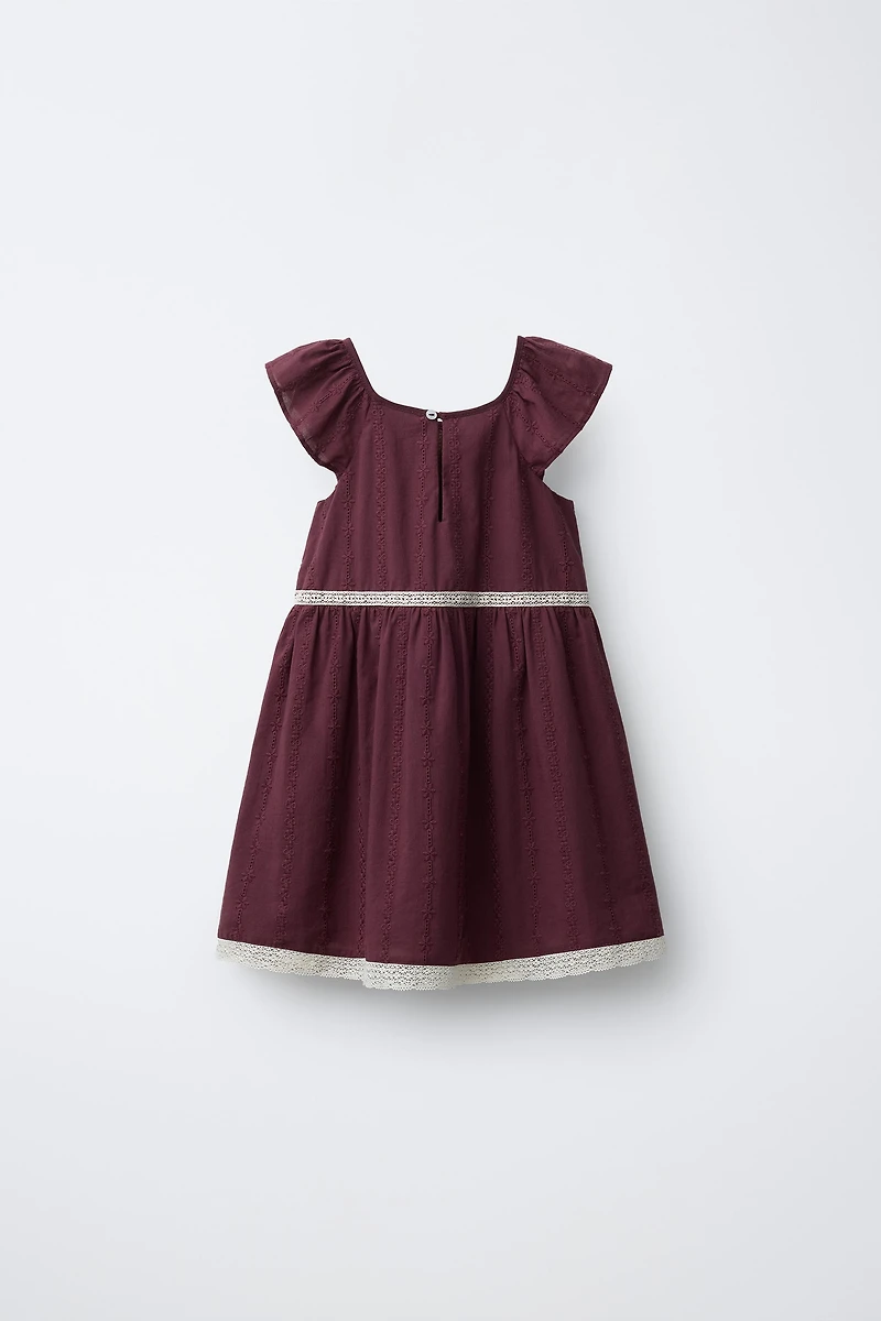 LACE DETAIL DRESS