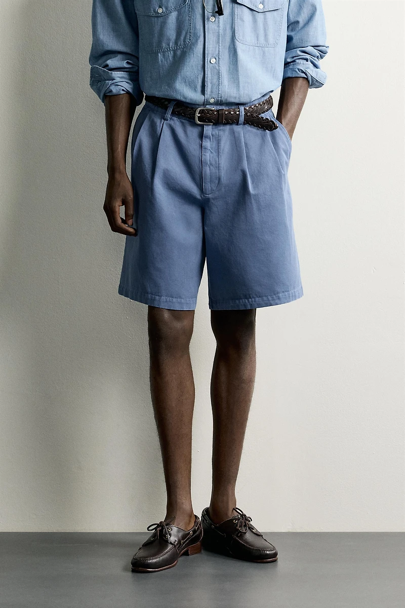 PLEATED REGULAR FIT BERMUDA SHORTS