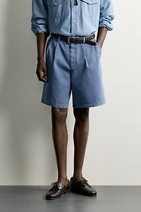 PLEATED REGULAR FIT BERMUDA SHORTS