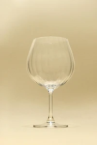 TEXTURED CRYSTALLINE WINE GLASS