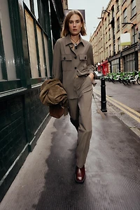 TOPSTITCHED STRAIGHT LEG PANTS
