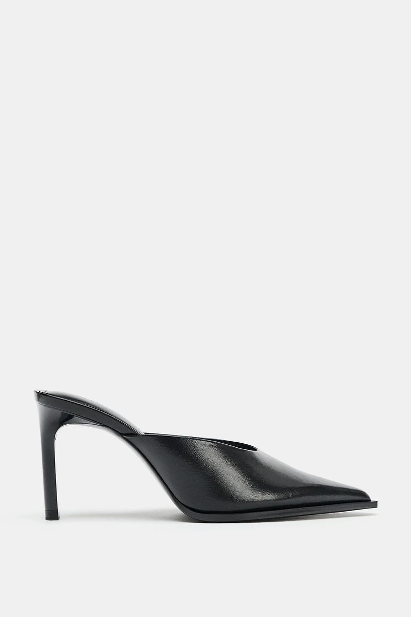 SLINGBACK HEELS