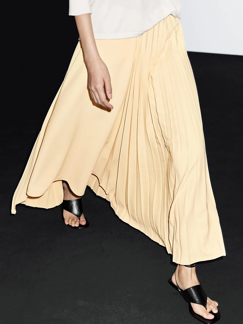 Denim midi skirt with plank detail