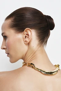METAL CHAIN NECKLACE
