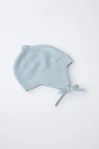 BONNET EN MAILLE PERLÉE
