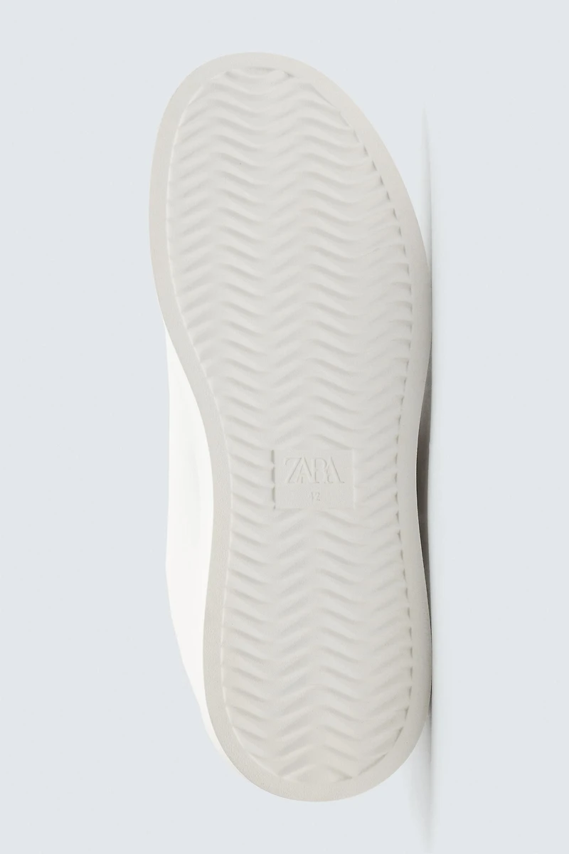 MONOCHROME CHUNKY SNEAKERS