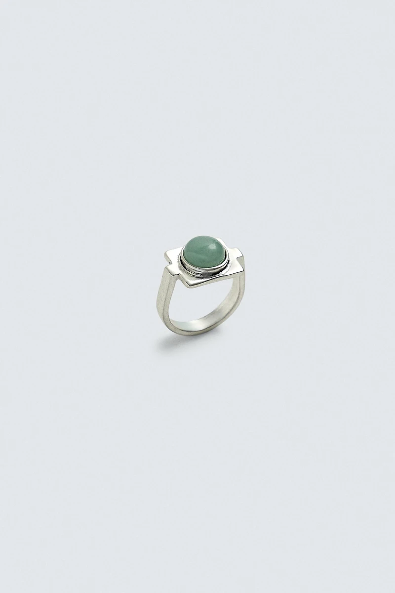 BAGUE CHEVALIÈRE À PIERRE