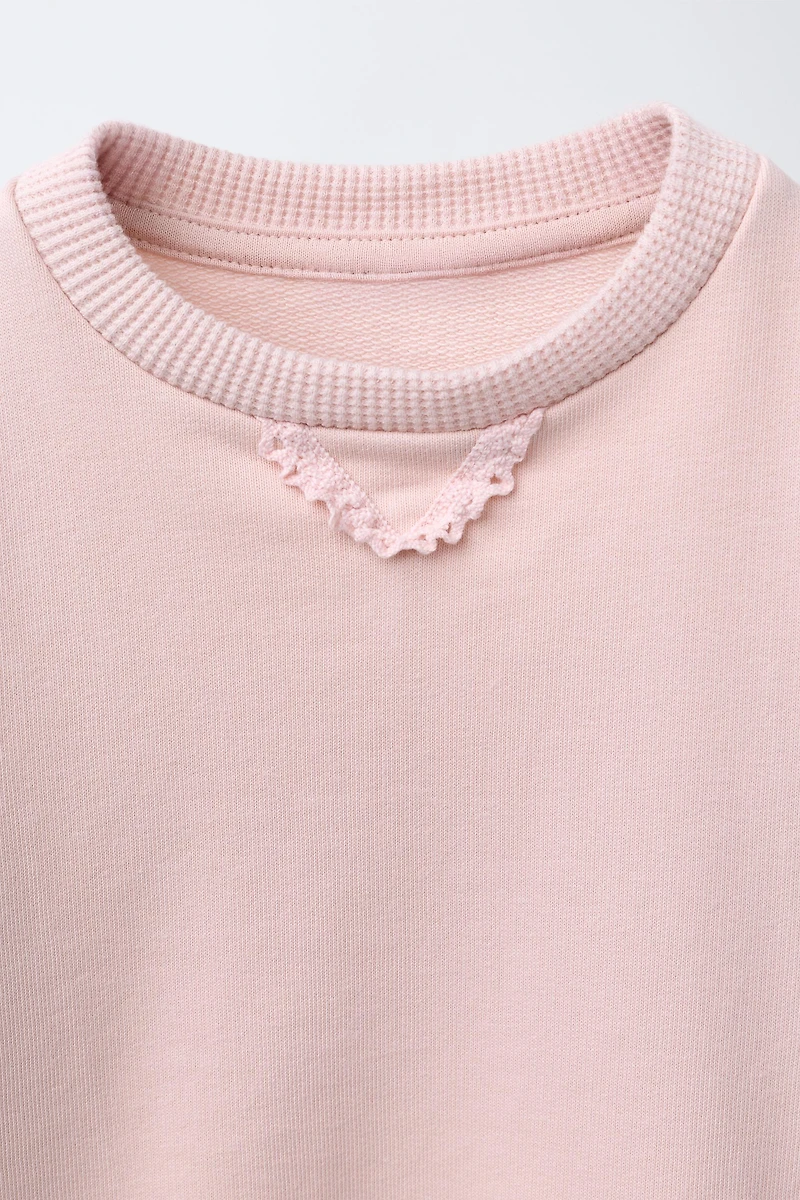 WAFFLE DETAIL SWEATSHIRT