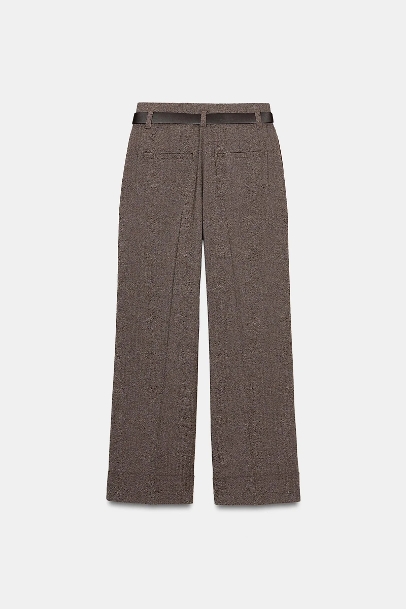 PANTALON À CHEVRONS AVEC CEINTURE