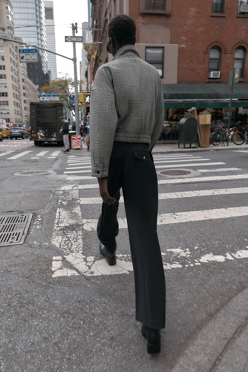 HIGH-WAISTED WIDE-LEG PANTS