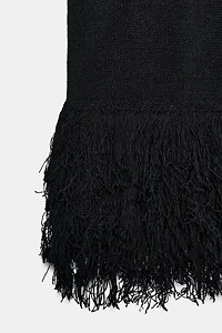 TOP EN MAILLE À FRANGES