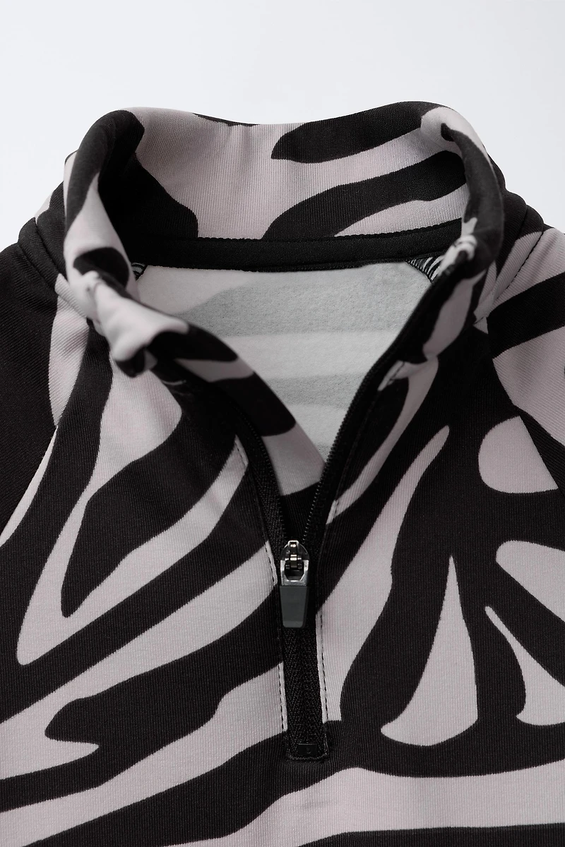 BREATHABLE ZEBRA SHIRT