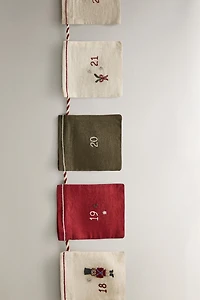 GUIRLANDE CALENDRIER DE L’AVENT BRODERIE NOËL