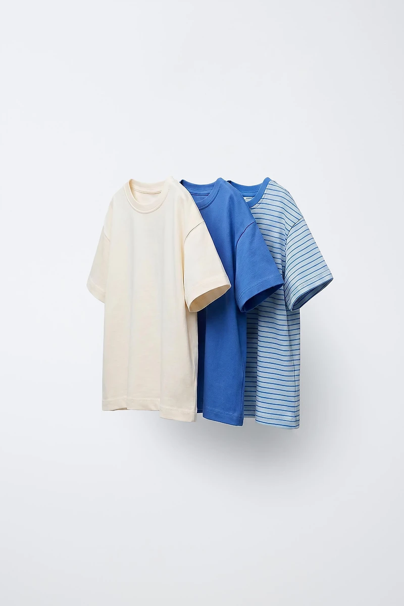 THREE-PACK OF STRIPED AND SOLID T-SHIRTS