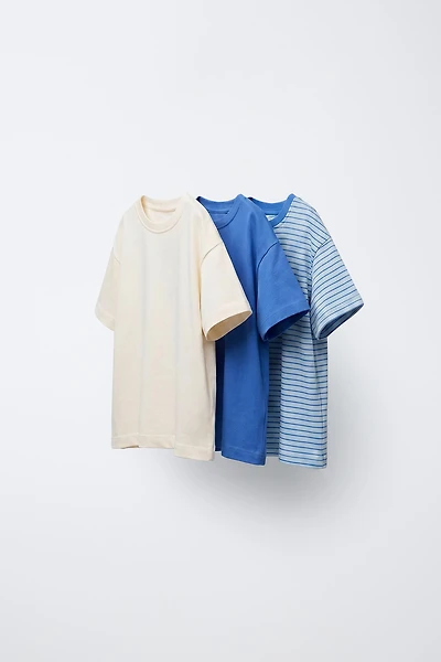 THREE-PACK OF STRIPED AND SOLID T-SHIRTS