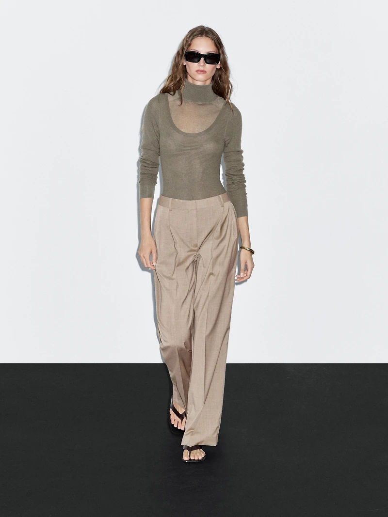 100% wool darted trousers