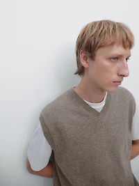 Veste sans manches à col en V laine mélangée