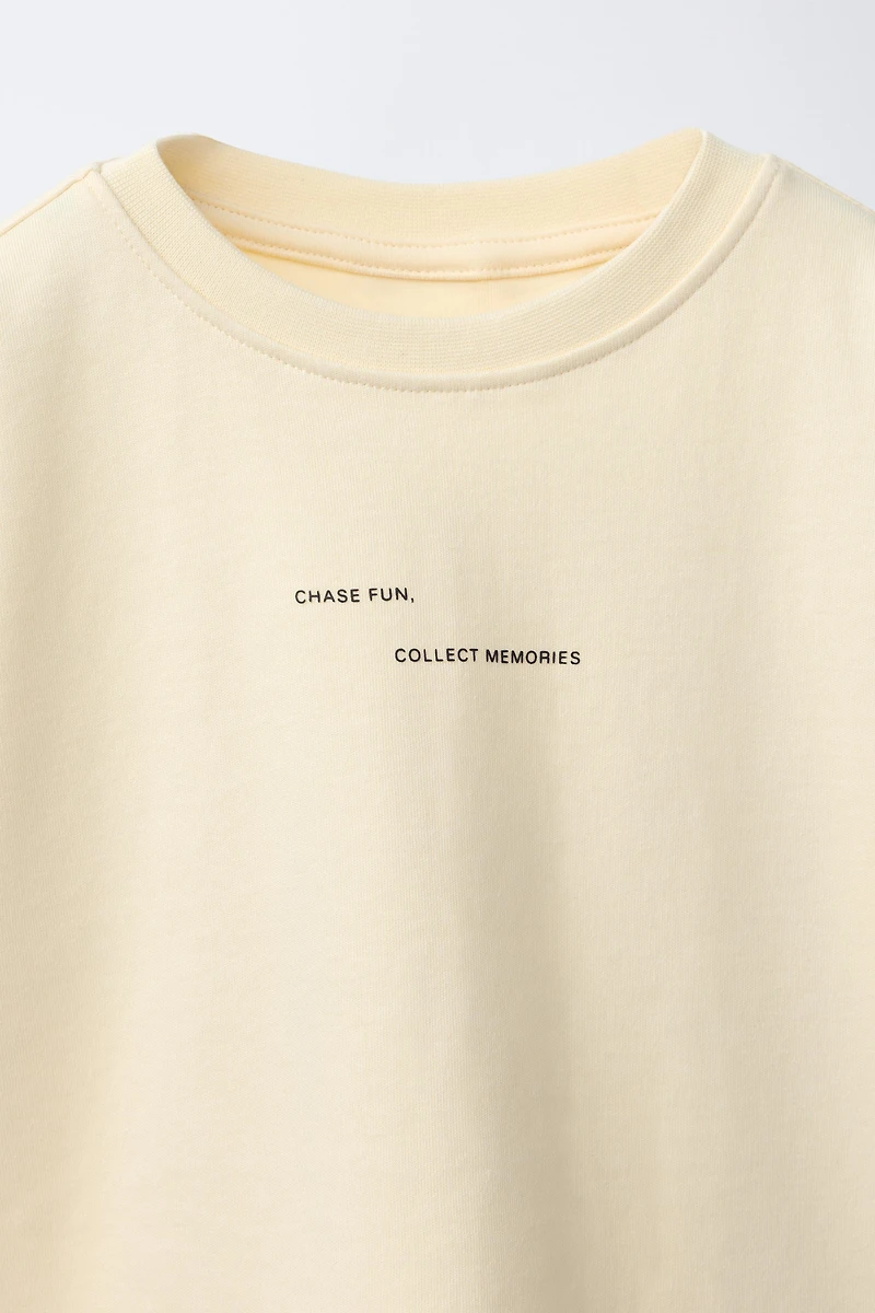 INTERLOCK TEXT T-SHIRT