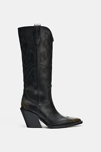 EMBROIDERED COWBOY BOOTS