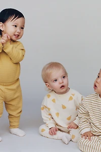 PEARS SWEATSHIRT AND LEGGINGS SET