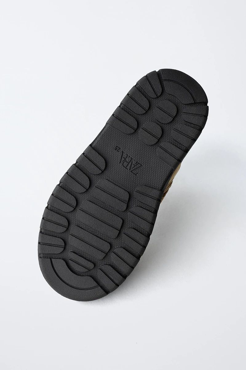 WATER REPELLENT QUILTED BOOTS